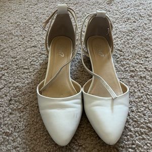 y not off white flats